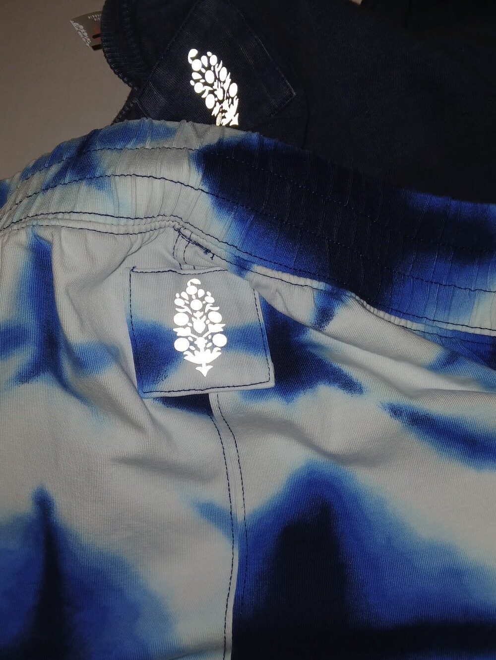 2 Pc Set Free People Movement Hot Shot Cotton Top & Pants, Navy Tie Dye - Picture 10 of 11